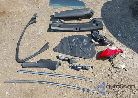 2018 Chevrolet Malibu Lt из США, поврежденный, VIN 1G1ZD5ST6JF144708